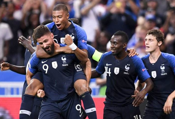 包含史诗对决！竞猜热点上演极限翻盘的词条