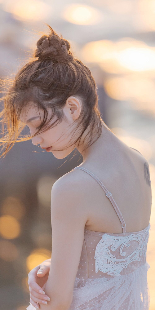 爱游戏官方-东方蓝武士的逆袭，阿圭罗一传一射导演传奇夜，日本热身赛险胜德意志铁骑