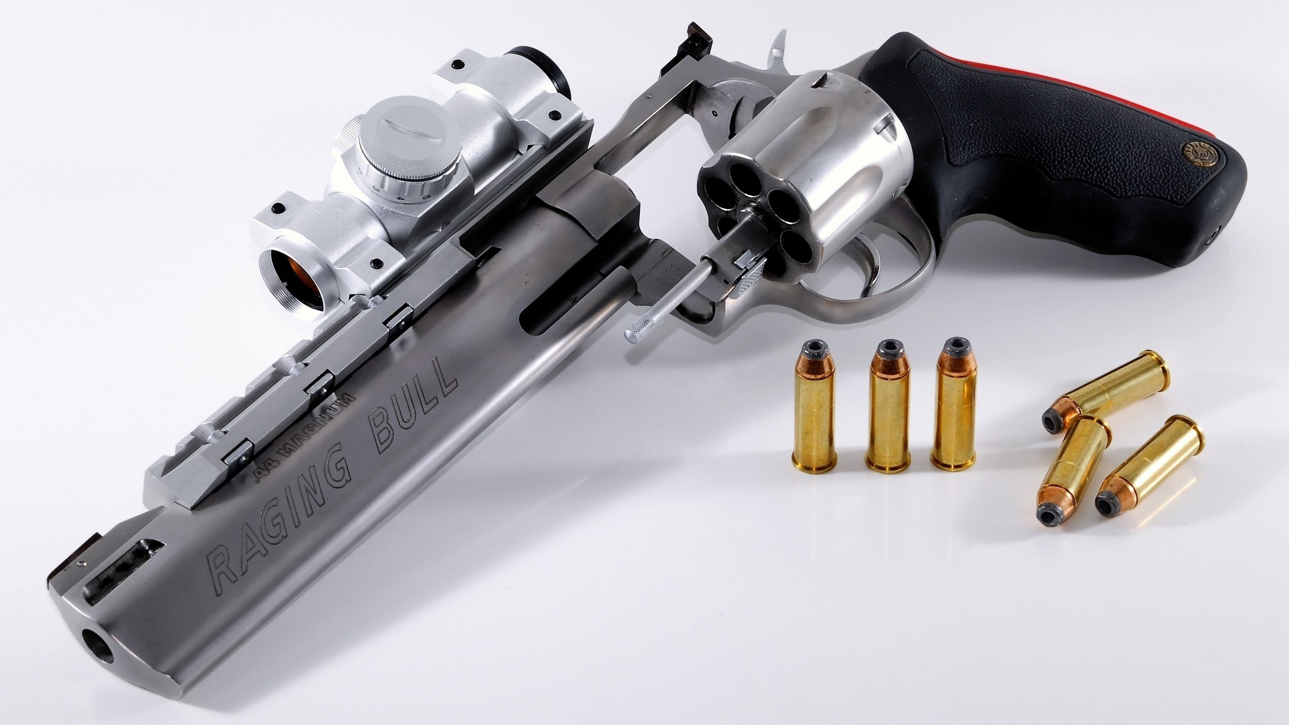 跨越钢铁，撕裂者刺穿都城防线记