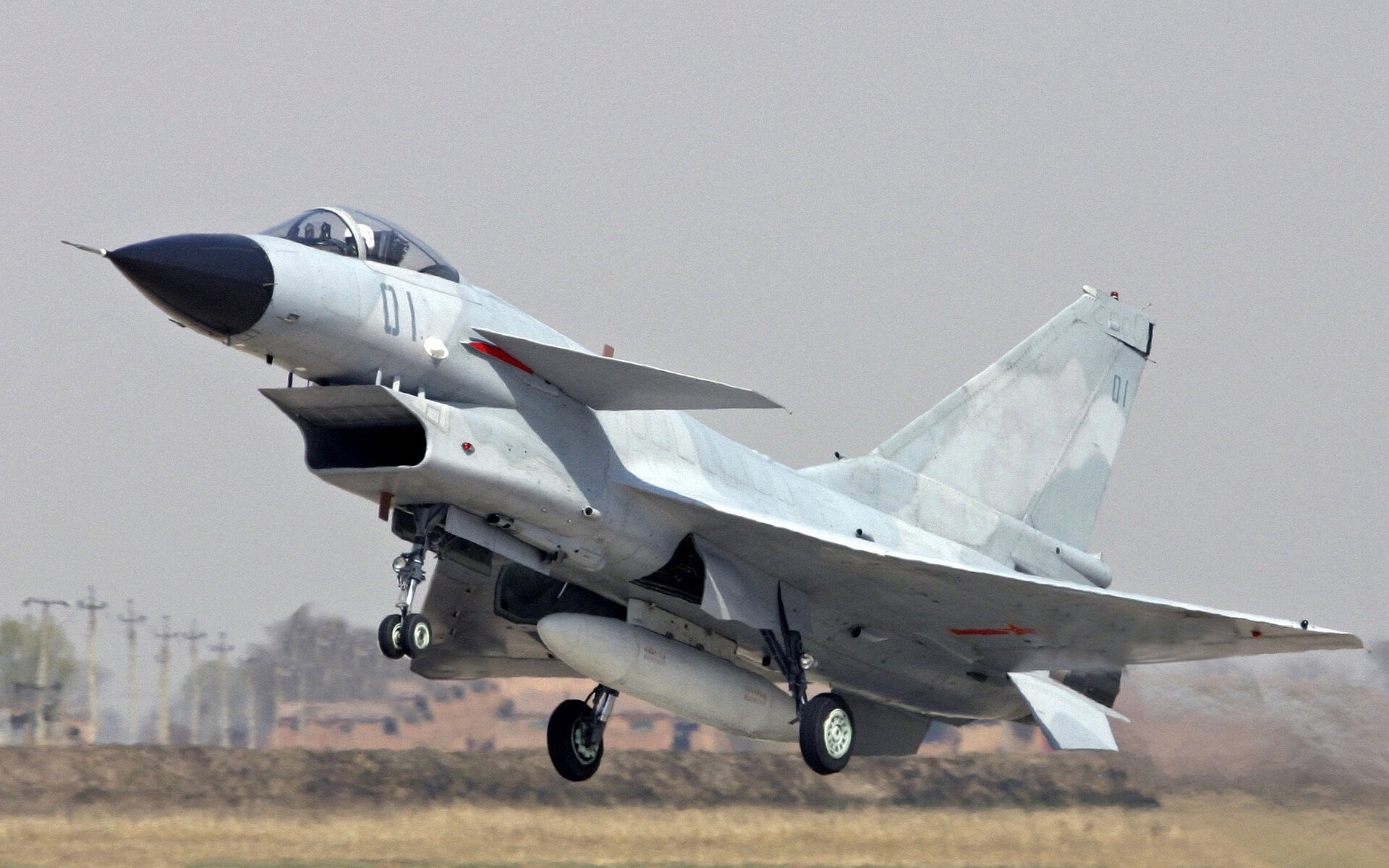 双重身份!利拉德化身赛道关键先生,勇士式突围点燃F1揭幕战