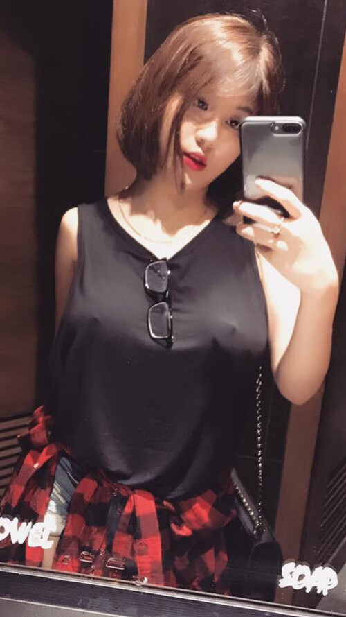 铁索横江，爵士冰冷防守令热火窒息，詹姆斯在排名争夺战中接管权杖